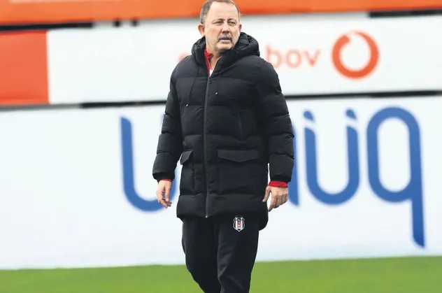 Beşiktaş Teknik Direktörü Sergen Yalçın'dan oyunculara maç öncesi mesaj! "Artık ayağa kalkma zamanı"