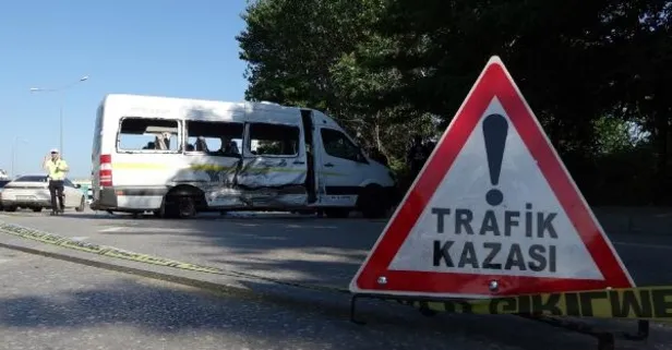 Bursa’da işçi servisi, karşı şeritteki otomobile çarptı: 1 ölü, 10 yaralı