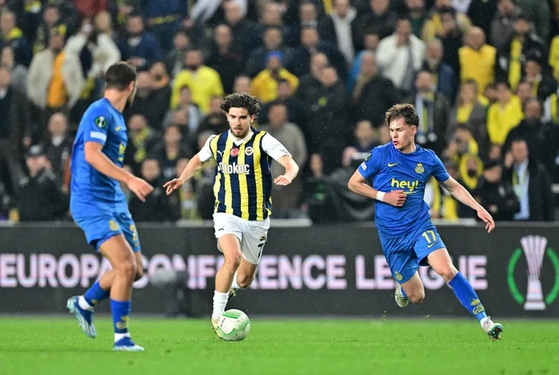 fenerbahce-tarihine-gececek-transfer-yer-yerinden-oynayacak-25-milyonluk-yildiz-imzaya-hazir-1711610186130.jpg Fenerbahçe'ye 25 milyon euroluk yıldız hayırlı olsun! Yer yerinden oynayacak-4