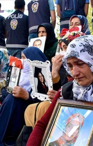 Evlat nöbeti 166. gününde