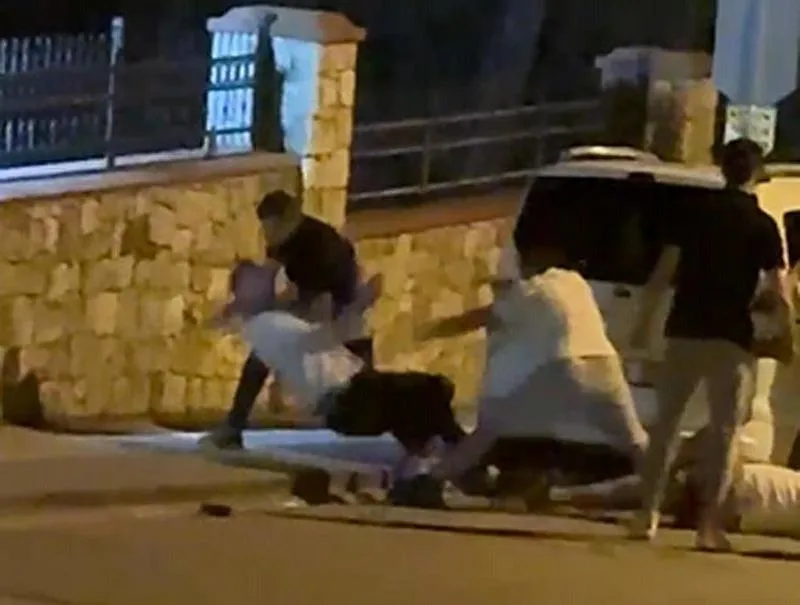 Denizli'de omuz atma cinayeti! 3 kişinin uzman çavuşu öldürdüğü anlar kamerada-3