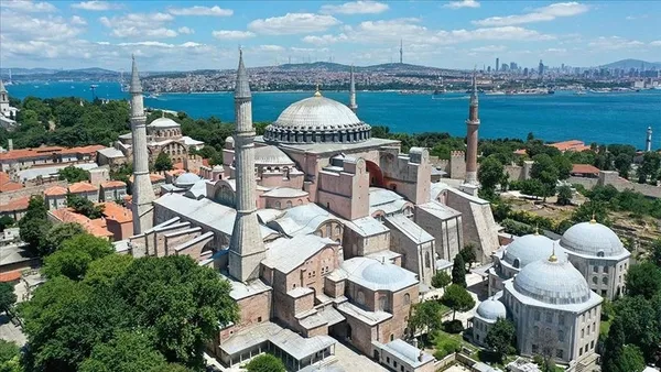 bunlari-biliyor-musunuz-istanbulun-ilk-kez-okuyacaginiz-ozellikler-tasi-topragi-komur-1632205673515.jpg Bunları biliyor musunuz? İstanbul'un ilk kez okuyacağınız özellikleri: Taşı toprağı kömür-13