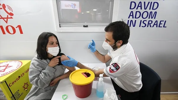 son-dakika-israilde-kapali-alanlarda-maske-takma-zorunlulugu-sona-erdi-1623750844922.jpg SON DAKİKA: İsrail'de kapalı alanlarda maske takma zorunluluğu sona erdi-4