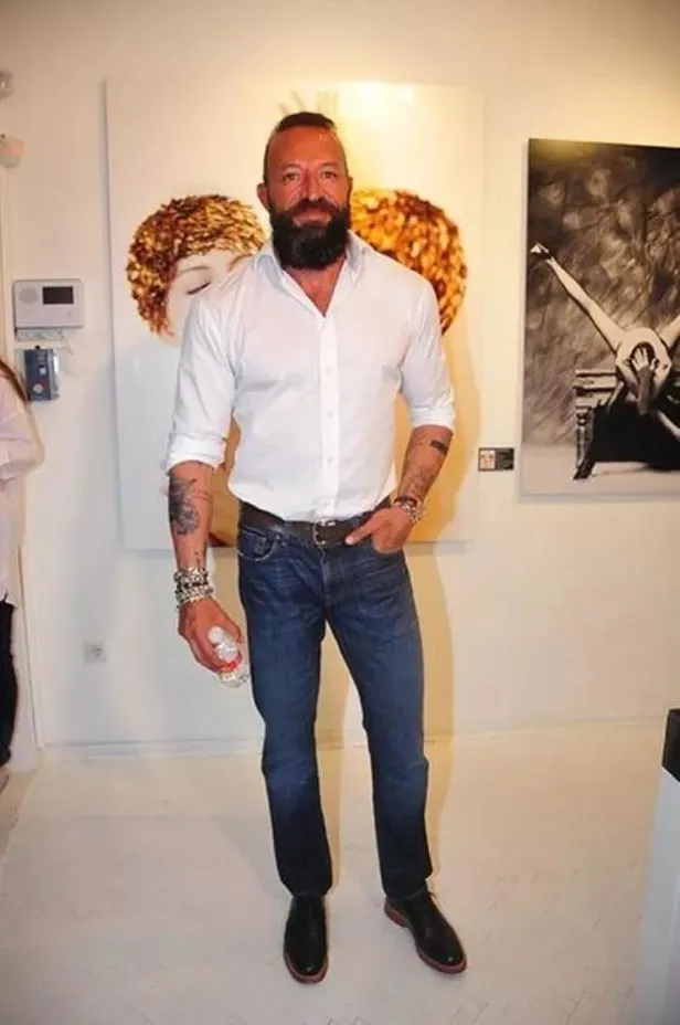 1651086738554.jpeg Önder Öztarhan’la kısa süre önce ayrılan Aslı Enver teselliyi reklam anlaşmasında buldu!-4