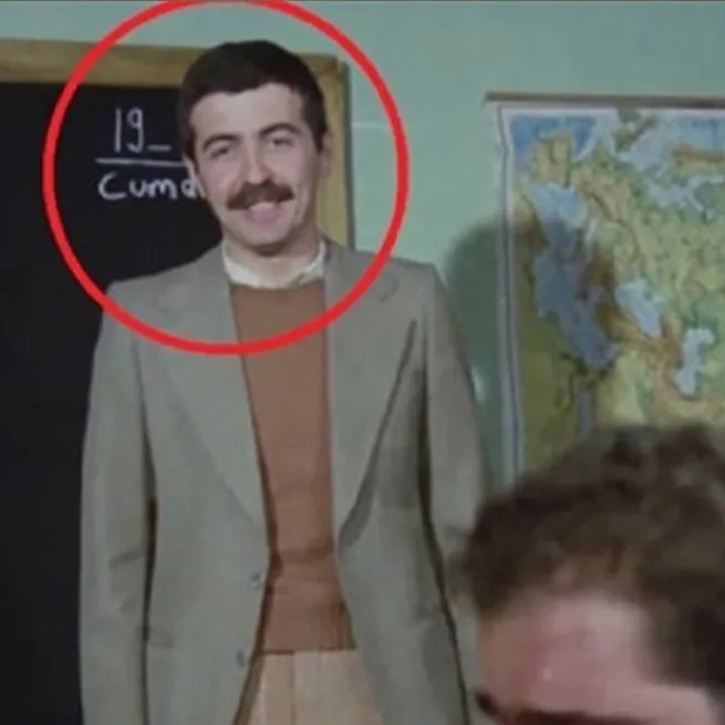 Başka Bir Gün'ün Haluk'u Avni Yalçın bakın hangi ünlü oyuncunun babası çıktı! Meğer Uzak Şehir'in yıldızının... - 4