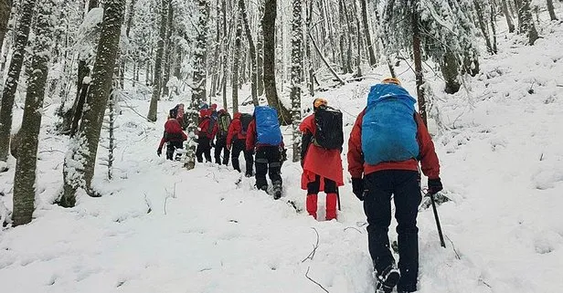 Kayıp dağcıları aramada dördüncü güne girildi