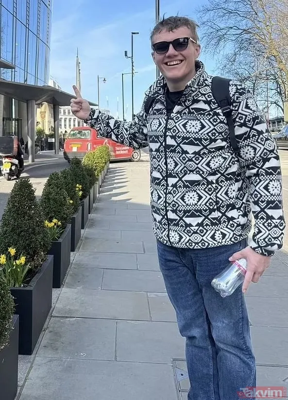 💬 "Bu Sefer Farklıydı… Çünkü Yalnız Değildim" Bir Grup Erkekle Oluşturduğu Destek Grubu, Harry'nin Motivasyonunu Yüksek Tutmasını Sağladı: "Whatsapp Grubumuzda...