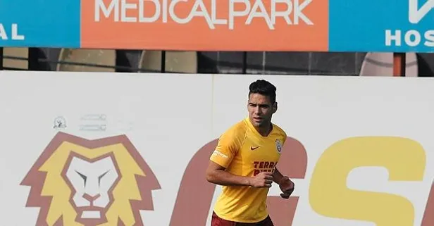 Galatasaray'da Real Madrid hazırlıkları sürüyor! Falcao ve Feghouli...