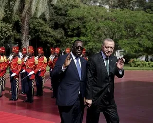 Son dakika: Başkan Erdoğan, Senegalde resmi törenle karşılandı