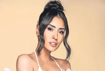 Hande’den Yarı Deli