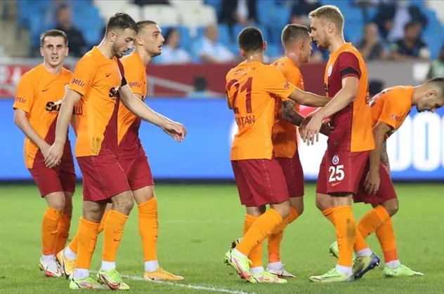 Galatasaray, Kayserispor'a deplasmanda 3-0 yenildi | MAÇ SONUCU