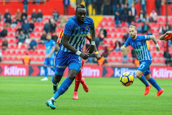 Kasımpaşasporlu Diagne Trabzonspor forması giydi-2