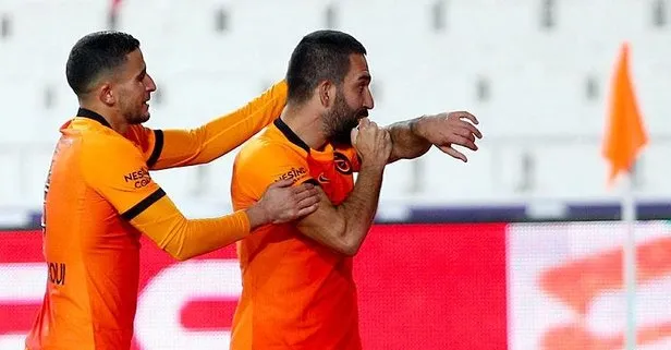 Arda Turan, Galatasaray formasıyla 9 yıllık hasretine son verdi!