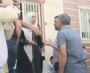 Diyarbakırda HDP önünde eylem yapan annelerin isyanı: Bizim çocuklar dağda bunlar koltuklarda