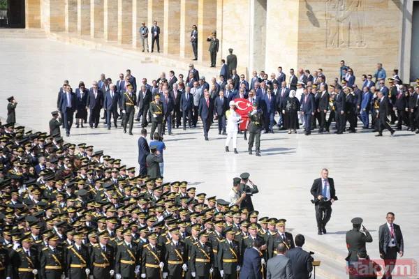 Büyük Zaferin 97'nci yıl dönümü! Anıtkabir'den özel kareler - 44