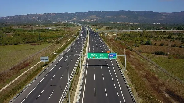 ulastirma-ve-altyapi-bakani-karaismailoglu-duyurdu-istanbul-izmir-otoyolu-ve-osmangazi-koprusunden-1-haftada-r-1652090309232.jpg Ulaştırma ve Altyapı Bakanı Karaismailoğlu duyurdu! İstanbul - İzmir Otoyolu ve Osmangazi Köprüsü'nden 1 haftada rekor geçiş-3
