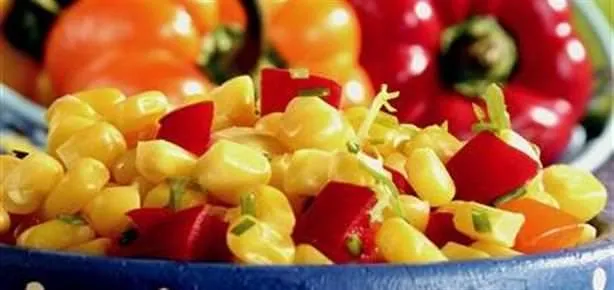 Mısırlı Salatası