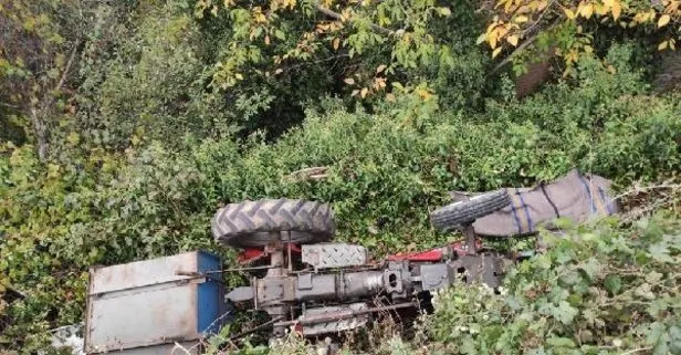 Manisa’da traktör takla attı: Ölü ve yaralı var