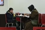 Burger King’de anne ve kızına insanlık dışı muamele: Gerekçe ekonomik durumları | Boykot çağrıları peş peşe