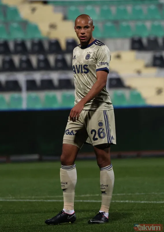 ÖZEL HABER- Pereira gitti, üstü çizildi! Marcel Tisserand Fenerbahçe formasına hasret kaldı - 12