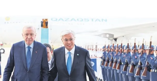 Başkan Erdoğan'dan Kazakistan Cumhurbaşkanı Tokayev'e sıcak karşılama: Hoşgeldin kardeşim