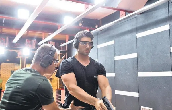 Akıncı’yı canlandıran Şükrü Özyıldız rolü için Nisan 2020’den beri hazırlanıyor-1