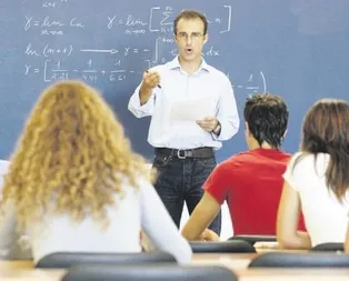 28 bin FETÖ’cü öğretmene ihraç