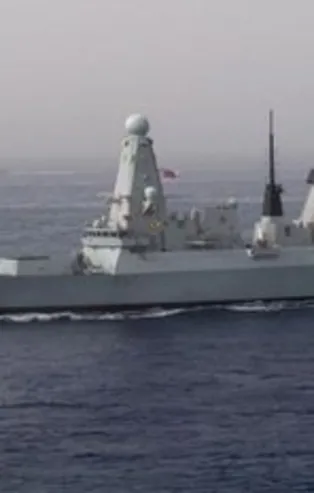 Hürmüz Boğazı'nda sular ısınıyor! İngiltere 2 savaş gemisi gönderecek