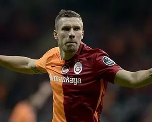 Podolski’den Fener’i çıldırtan mesaj