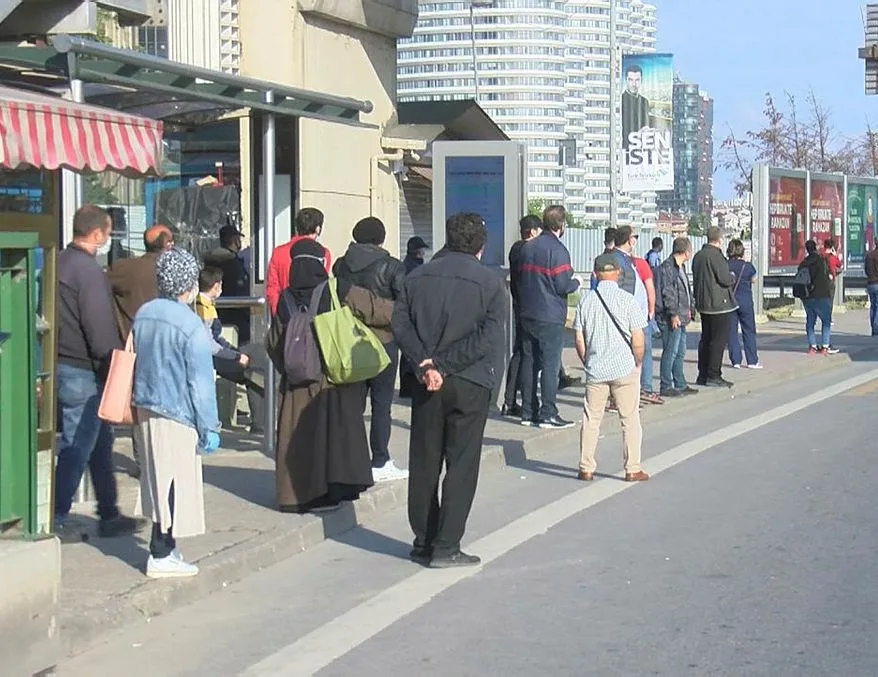 İstanbullunun ulaşım çilesi bitmiyor