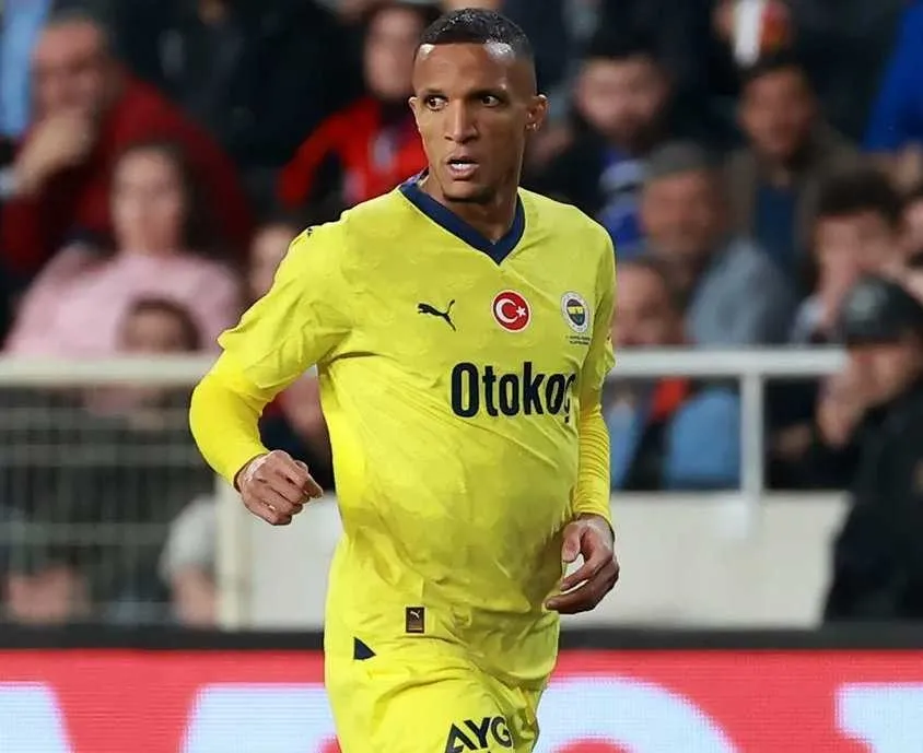 Fenerbahçe'den Galatasaray'a dev çalım! Transfer için imza an meselesi - 8