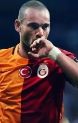 Galatasaray Sneijder kararını verdi!