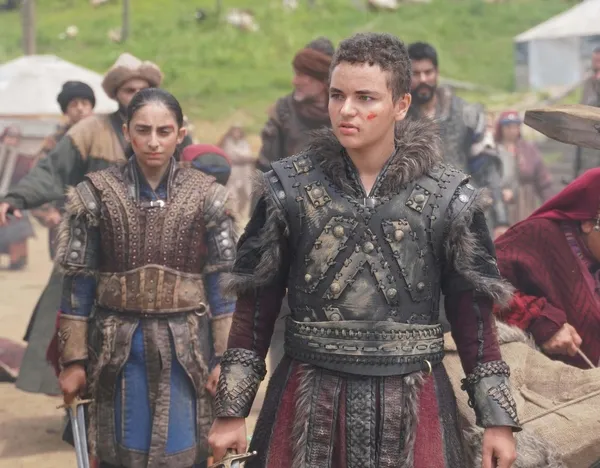 kurulus-osman-129-bolum-2-fragmani-nefes-kesti-eli-pusat-tutan-butun-yigitler-bizim-ardimizda-olacaklar-1686004721455.jpg Kuruluş Osman 129. bölüm 2. fragmanı nefes kesti: “Eli pusat tutan bütün yiğitler bizim ardımızda olacaklar!”-6