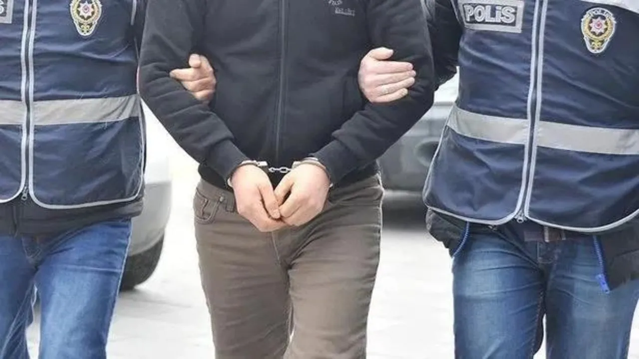 FETÖ’nün dev istihbarat arşivi ile ilgili yeni gelişme! Garson tek tek itiraf etmişti! İkinci dalga geldi
