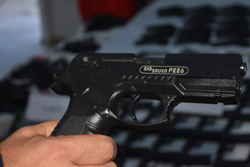 İzmir'de kaçak silah üreten şebekeye operasyon - 6