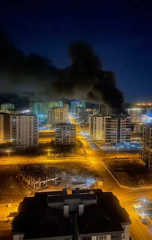 Başkent'te geceyi aydınlatan büyük patlama