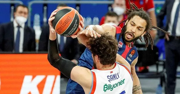 THY Avrupa Ligi'nden Anadolu Efes rüzgarı! Saski Baskonia 101-111 Anadolu Efes