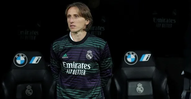 Real Madrid Modric'in sözleşmesini bir yıl uzattı