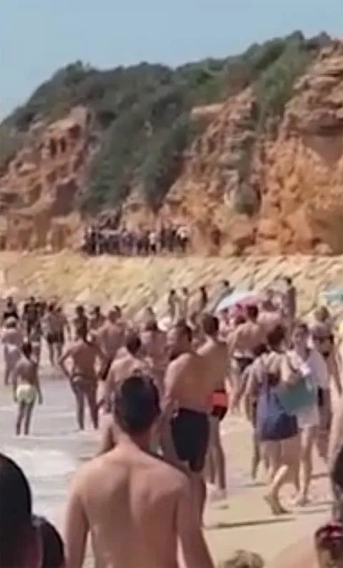 Plajda şok anlar!