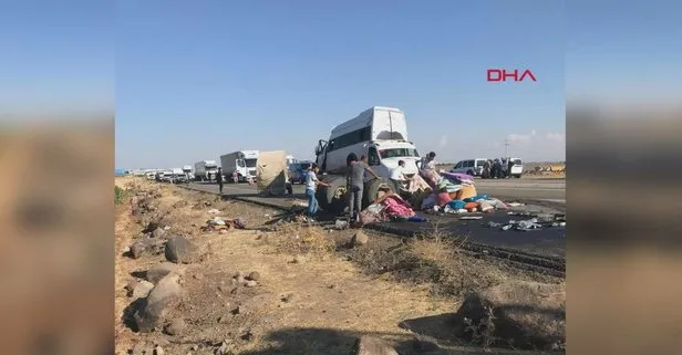 Diyarbakır’da feci kaza! Tır ile minibüs çarpıştı: 1 kişi öldü 19 kişi yaralandı