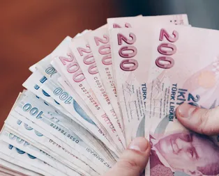 Yeni emekliye Mayıs’ta bin 825 TL! Emeklilere Ramazan Bayramı ikramiyesi ne zaman yatacak?