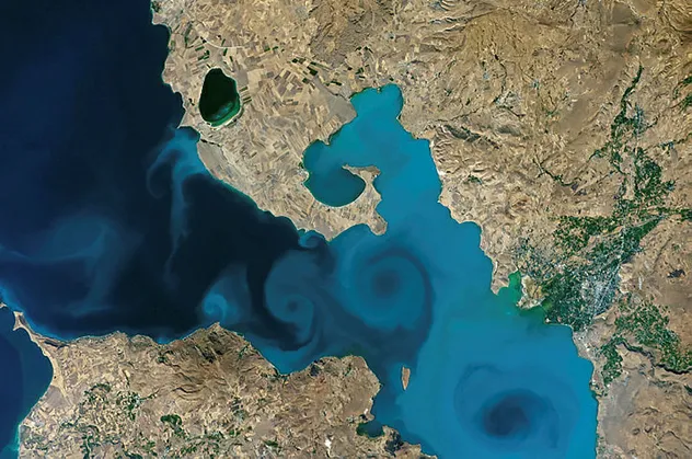 NASA'nın fotoğraf yarışmasına Van Gölü damgası! 28 fotoğrafı birden eledi!