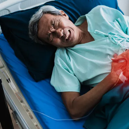 Demir eksikliği deyip geçmeyin! Uzman isim gençleri uyardı: Kolon kanserinde 3 sinsi belirti