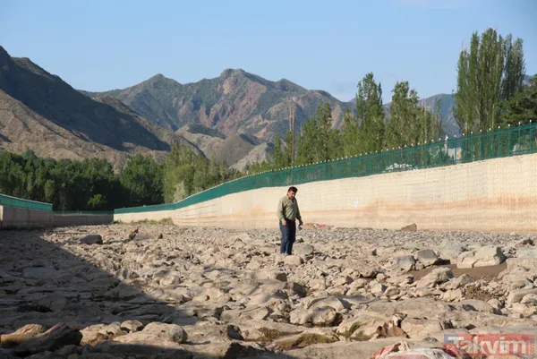 İlk defa oldu! Çoruh Nehri'ni besleyen Oltu Çayı baharde debisinin artması gerekirken kurudu - 10