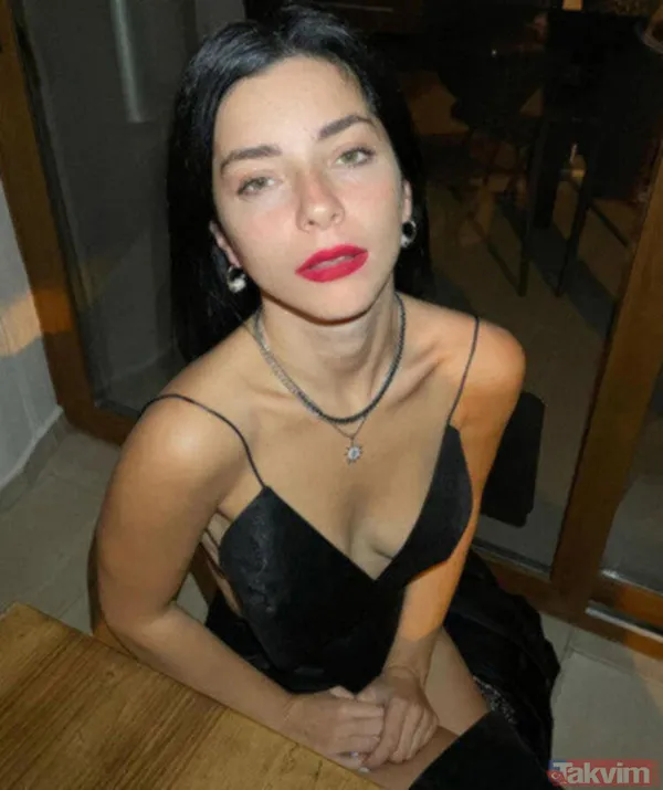 Merve Boluğur sevgilisi Meriç Kırdan'la dekolteli paylaşım yaptı olanlar oldu 'sokağa bu kadar seksi çıkmazsın' - 2