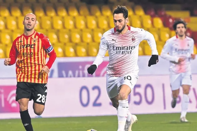 Hakan Çalhanoğlu’na coronavirüs şoku!