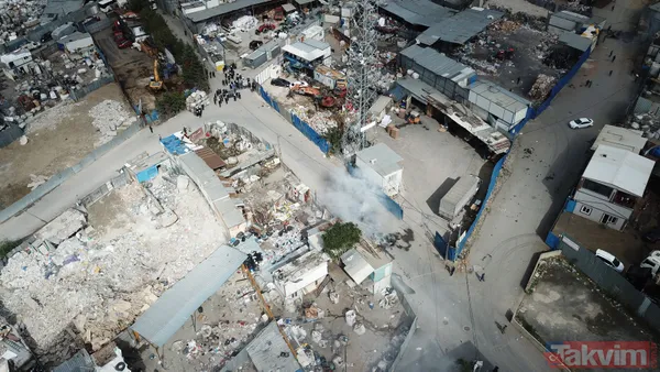 SON DAKİKA: Ümraniye'de ortalık karıştı! Ateşe verip polise taşlarla saldırdılar - 21