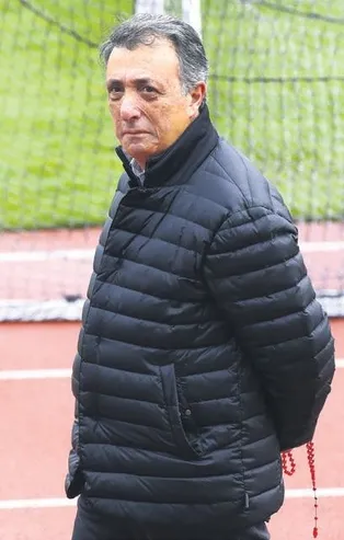 Beşiktaş Başkanı Ahmet Nur Çebi coronayı yendi