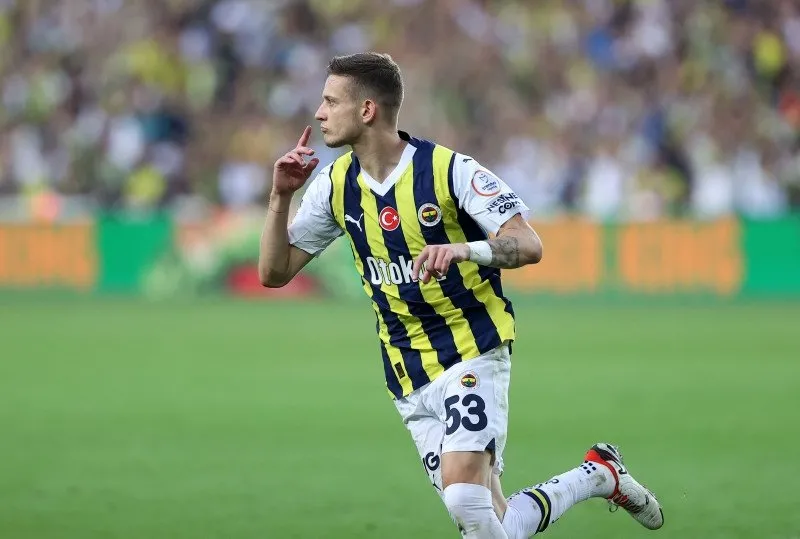 FENERBAHÇE TRANSFER HABERİ | Fenerbahçe'de Szymanski'ye dev talip! Kasımpaşa maçında izlediler - 2
