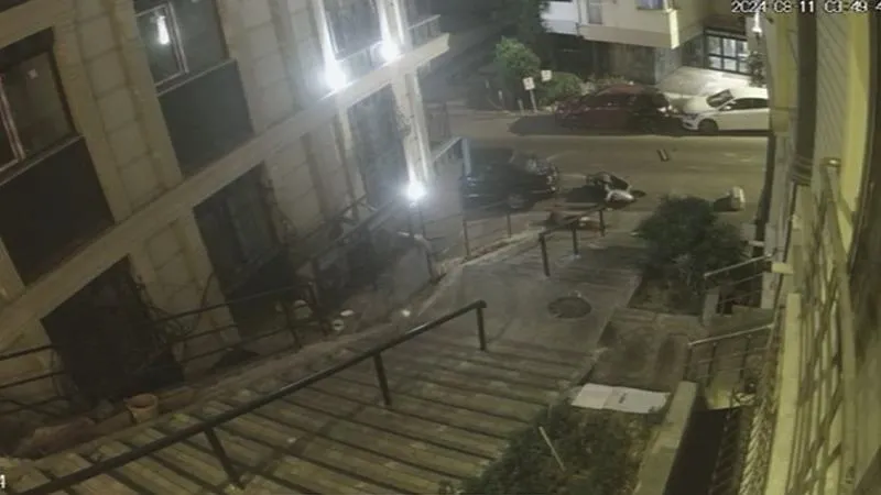 Beşiktaş'ta yolda yürüyen kadına ciple çarpıp kaçtı! Yakalandıktan sonra serbest bırakılan sürücü yeniden gözaltında-3